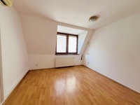 Prenájom kancelárie, 20 m2, Lýcejná ul., Bratislava - Staré Mesto